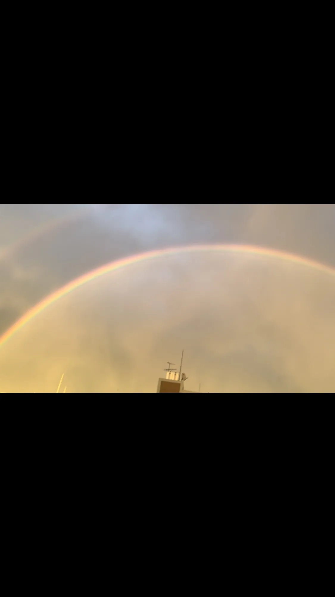 ダブルレインボー🌈　幸運なことがありそう💕